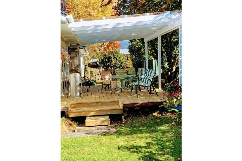 Turangi Home Family Size Lago Lago Taupo Exterior foto
