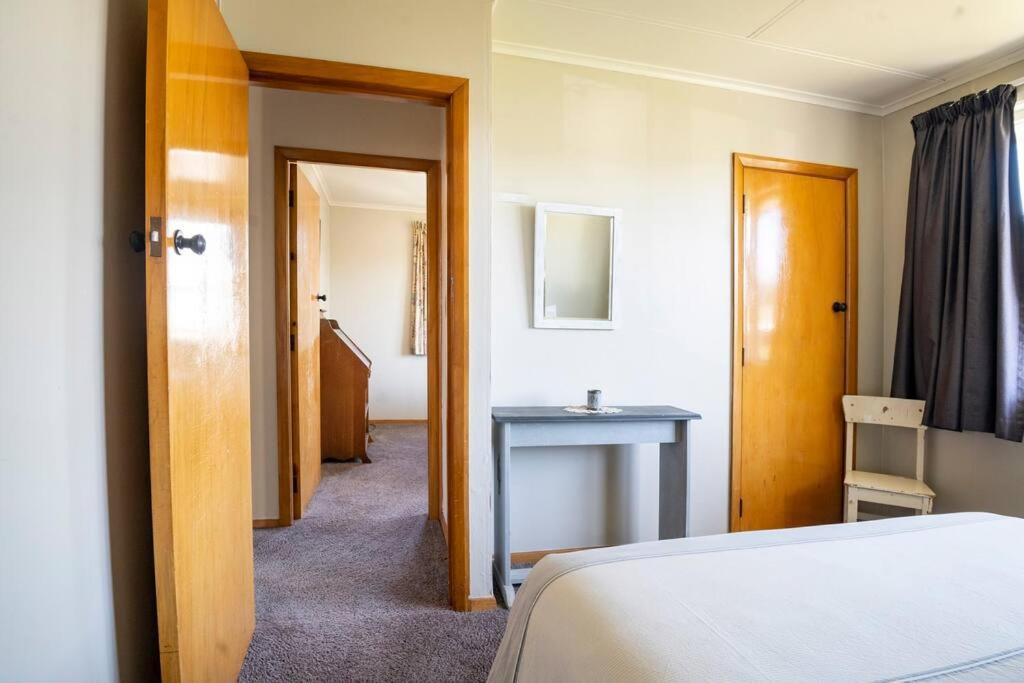 Turangi Home Family Size Lago Lago Taupo Exterior foto